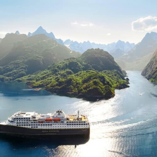 Havila Trollfjorden wide